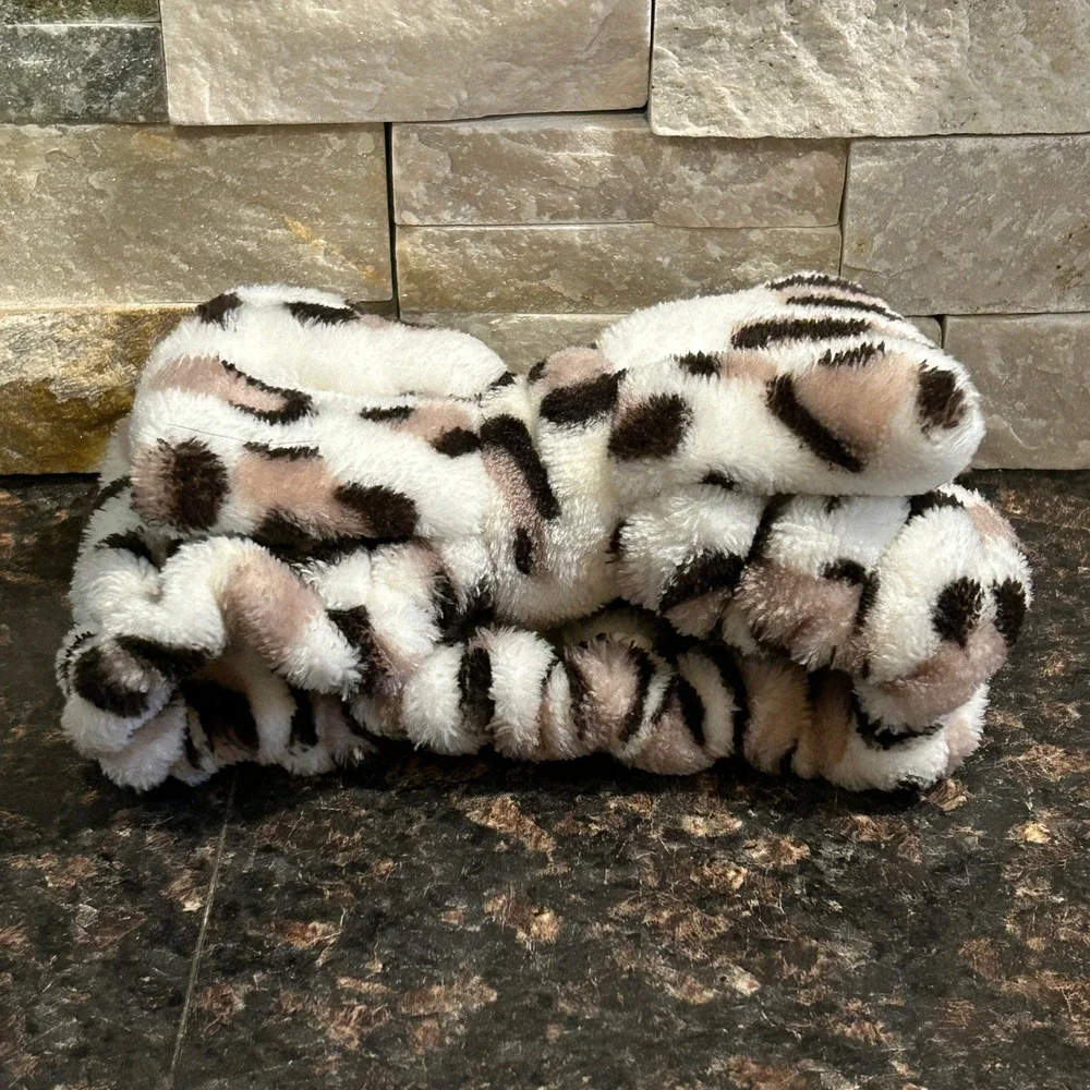 Vintage Cosmetic Headband Spa Makeup Facial Wash Leopard‎ Print Bow